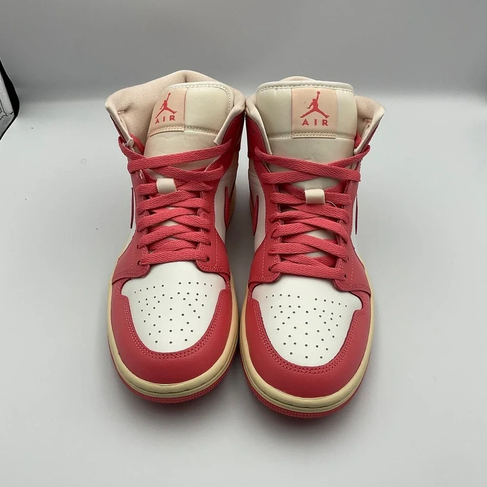 Nike Air Jordan 1 Mid Guava Ice Barely Orange Womens Size‎ 10 BQ6472-109